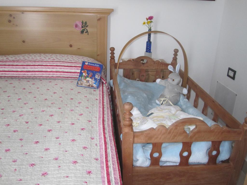 R&B La Gerla Blu Bed & Breakfast Tolmezzo Ruang foto