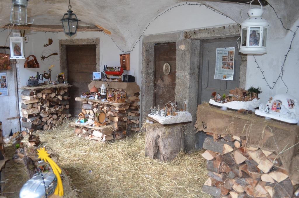 R&B La Gerla Blu Bed & Breakfast Tolmezzo Bagian luar foto